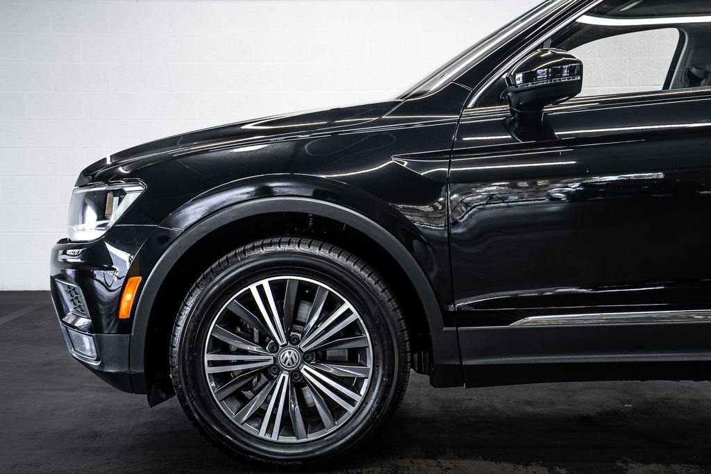 Used 2018 Volkswagen Tiguan SEL image 12