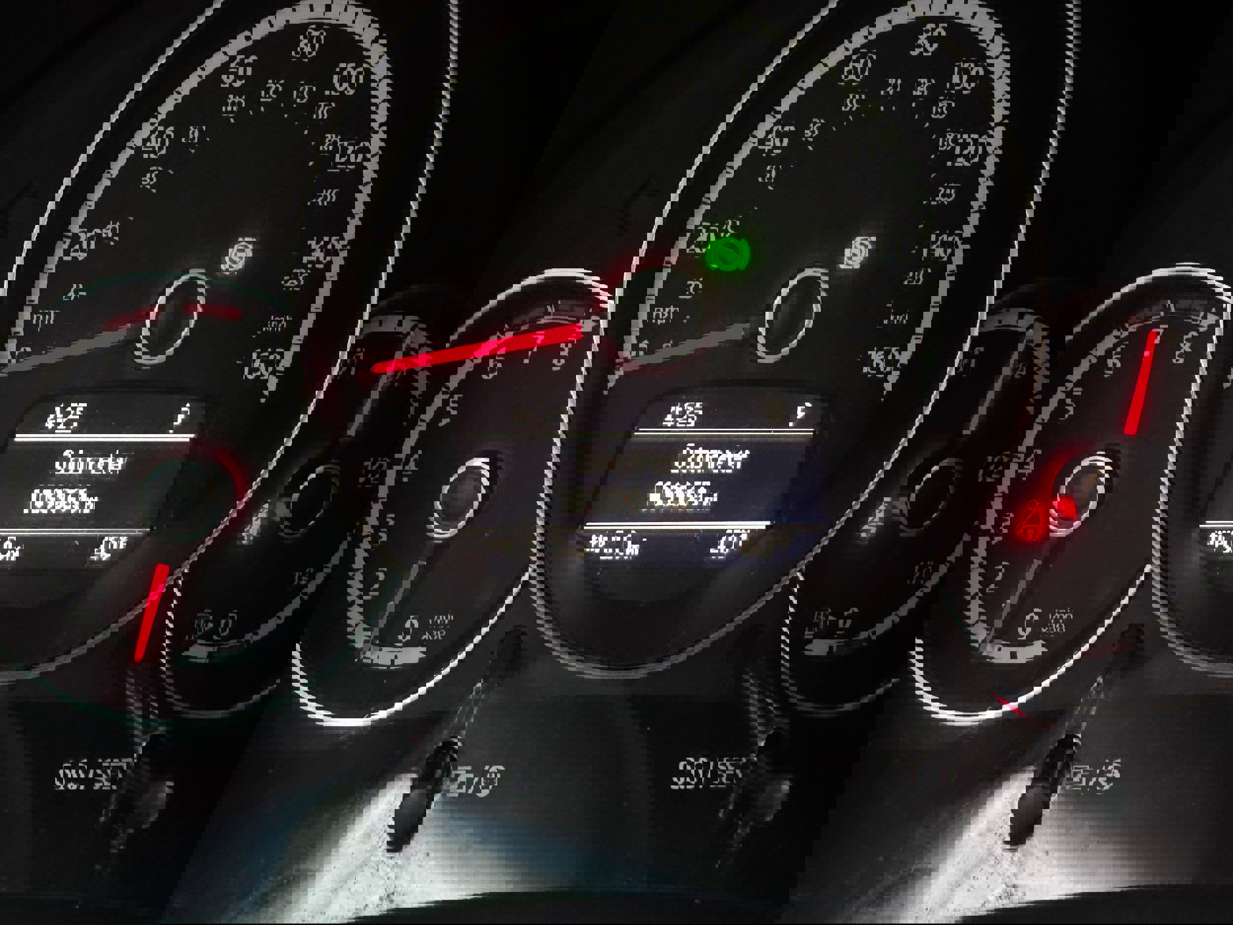 Used 2013 Volkswagen Beetle 2.5 image 12