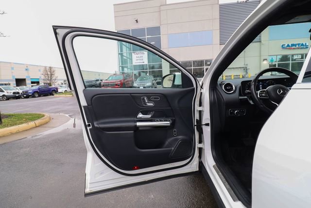 Used 2021 Mercedes-Benz GLA 250 4MATIC image 36