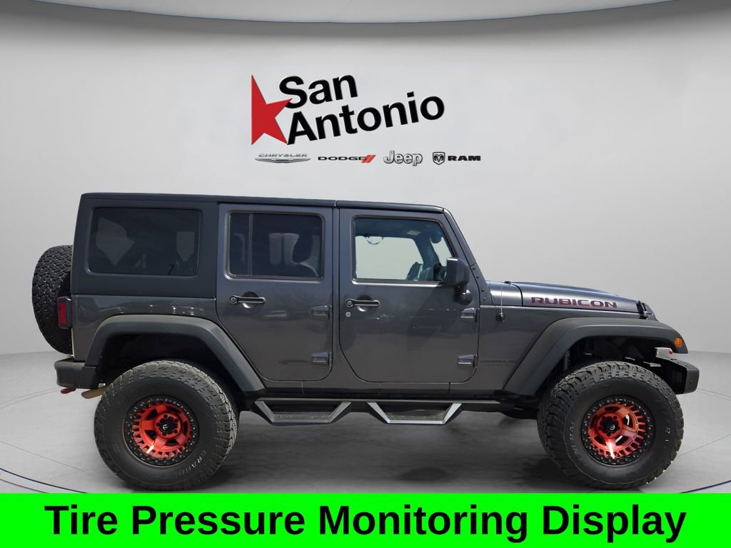 Used 2016 Jeep Wrangler Unlimited Rubicon image 9