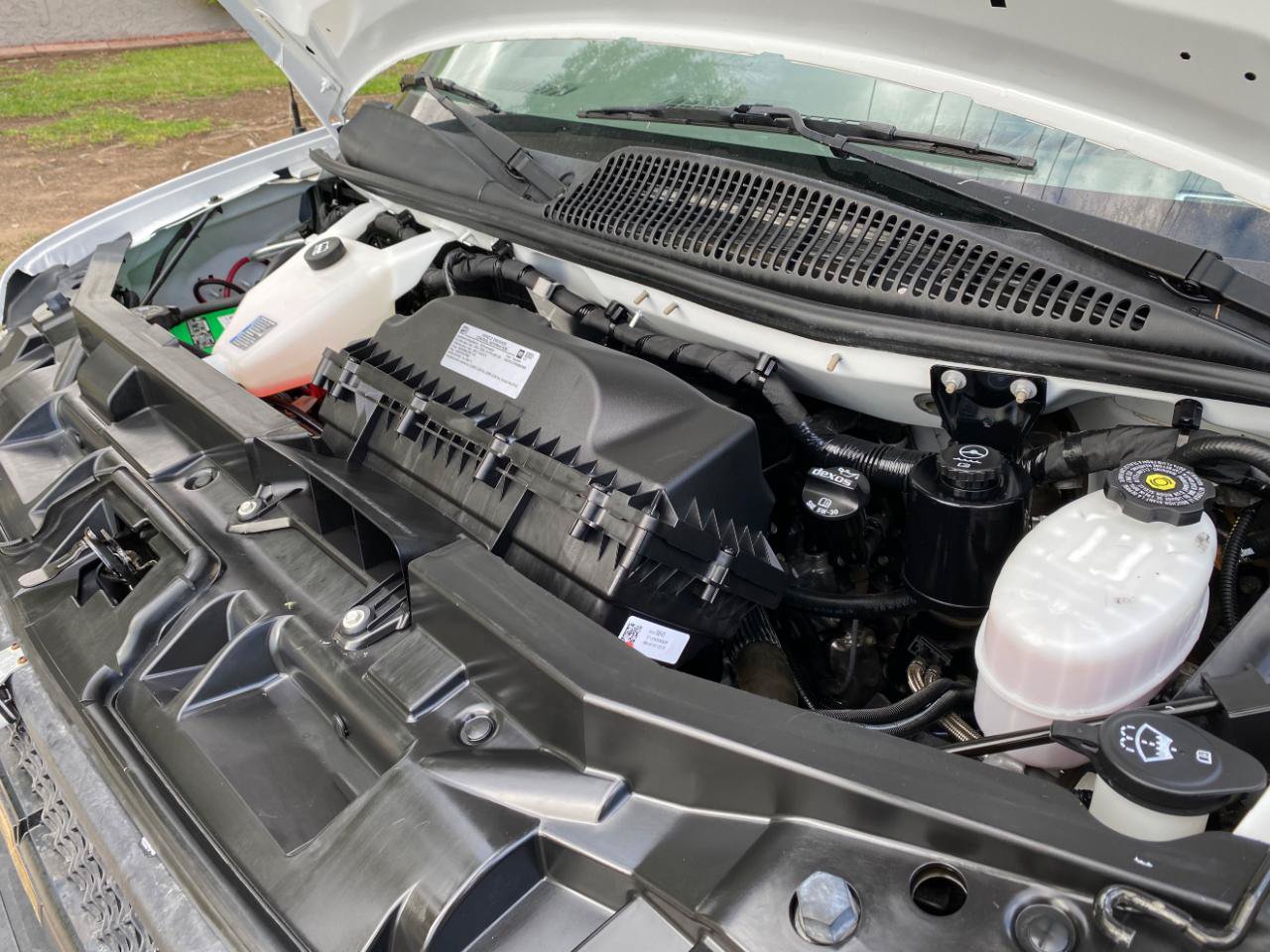 Used 2022 Chevrolet Express 3500 w/ Power Convenience Package RWD image 13