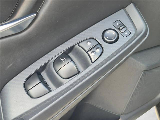 Used 2020 Nissan Sentra SV FWD image 8