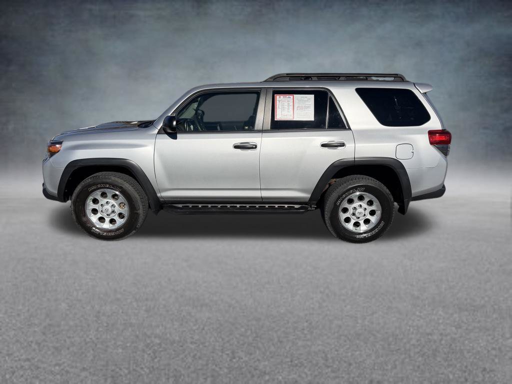 Used 2013 Toyota 4Runner Trail AWD/4WD image 2
