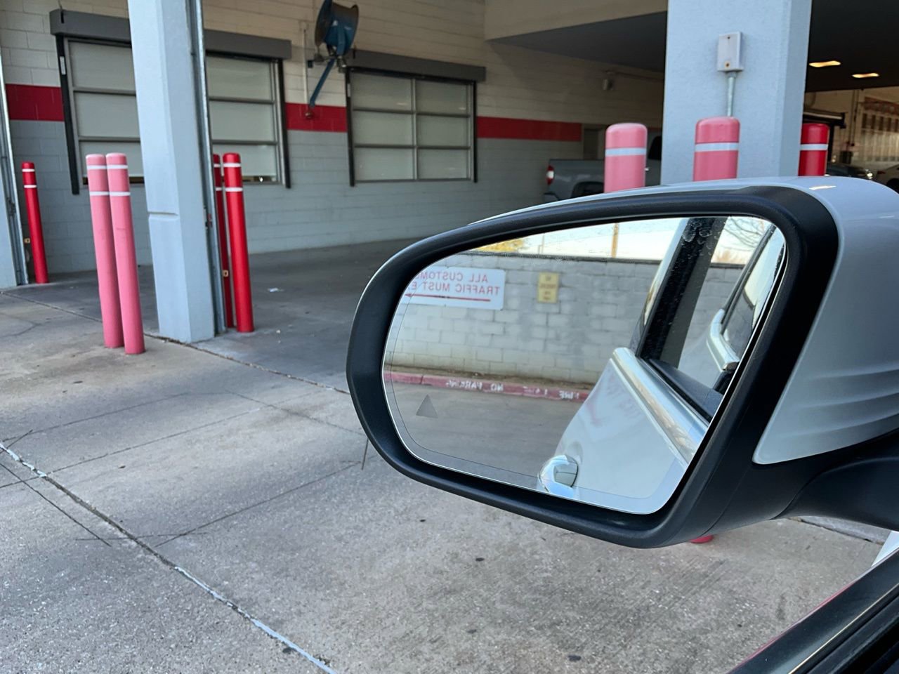 Used 2025 Mercedes-Benz GLA 250 4MATIC image 19