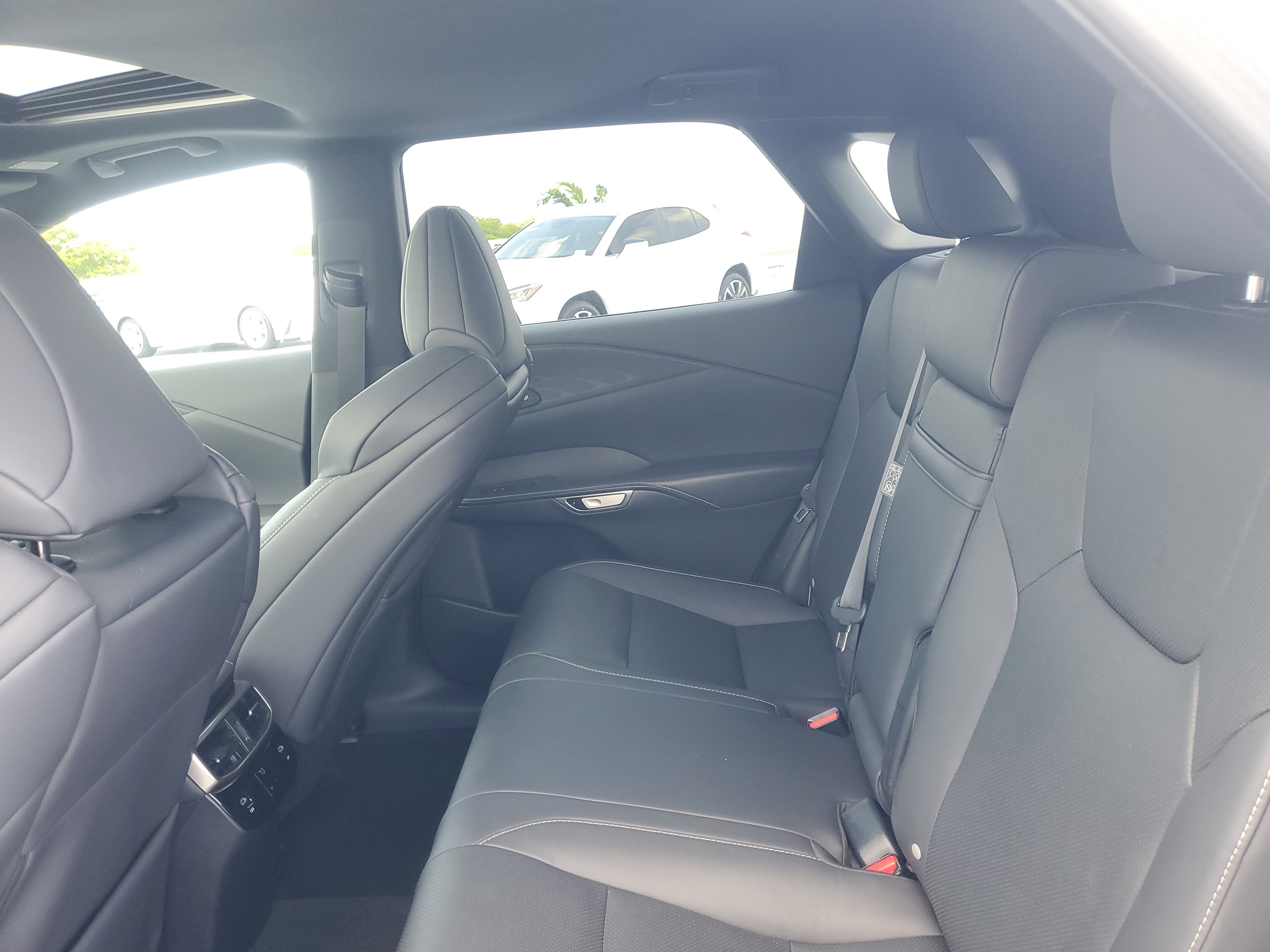 Certified 2024 Lexus RX 350 F Sport w/ Convenience Package AWD/4WD image 11