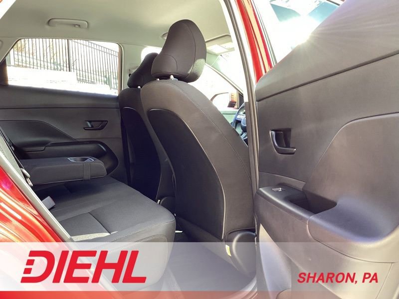 Certified 2025 Hyundai Kona SEL image 13