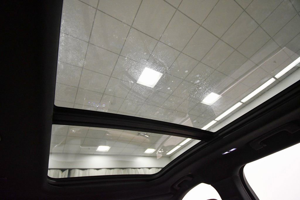 Used 2021 Lincoln Aviator Reserve image 16