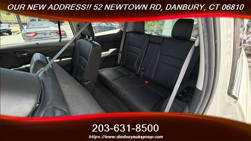 Used 2019 Honda Pilot Touring image 19