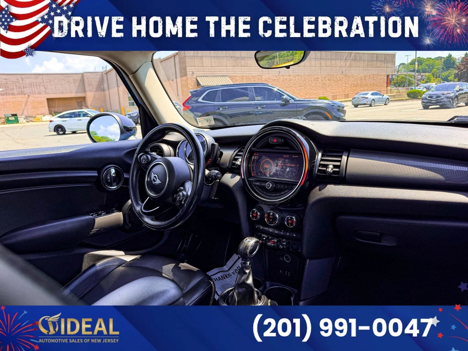 Used 2016 MINI Cooper 4-Door Hardtop FWD image 17