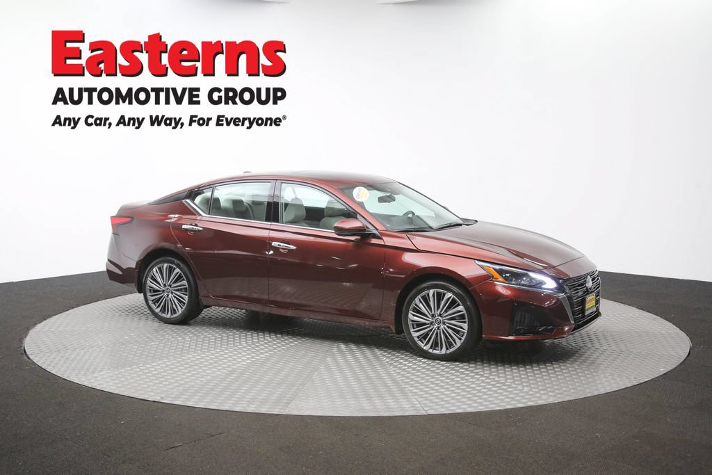 Used 2024 Nissan Altima 2.5 SL AWD/4WD image 51