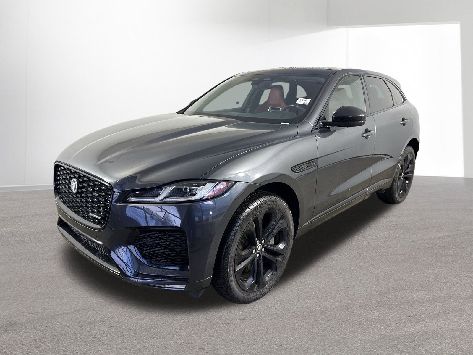 Used 2024 Jaguar F-PACE R-Dynamic S image 24