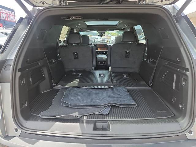 New 2027 Chevrolet Traverse Z71 w/ Enhanced Driving Package AWD/4WD image 27