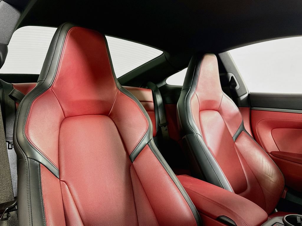 Certified 2025 Porsche 911 Carrera T RWD image 18