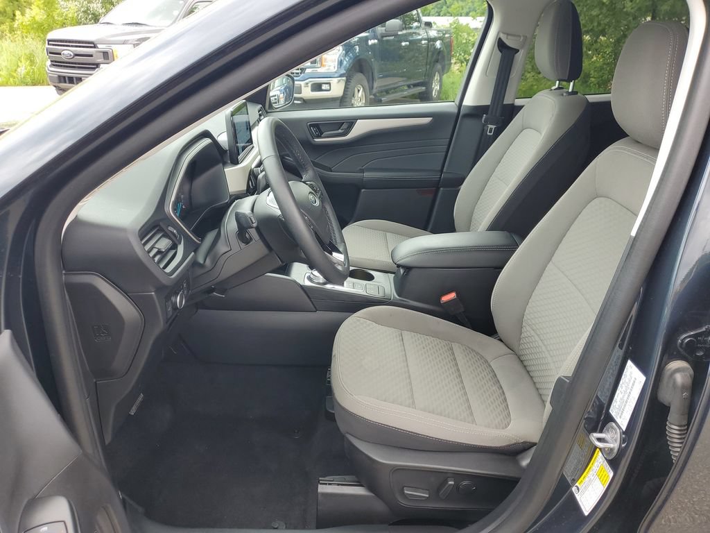 Certified 2022 Ford Escape SE w/ Convenience Package AWD/4WD image 12