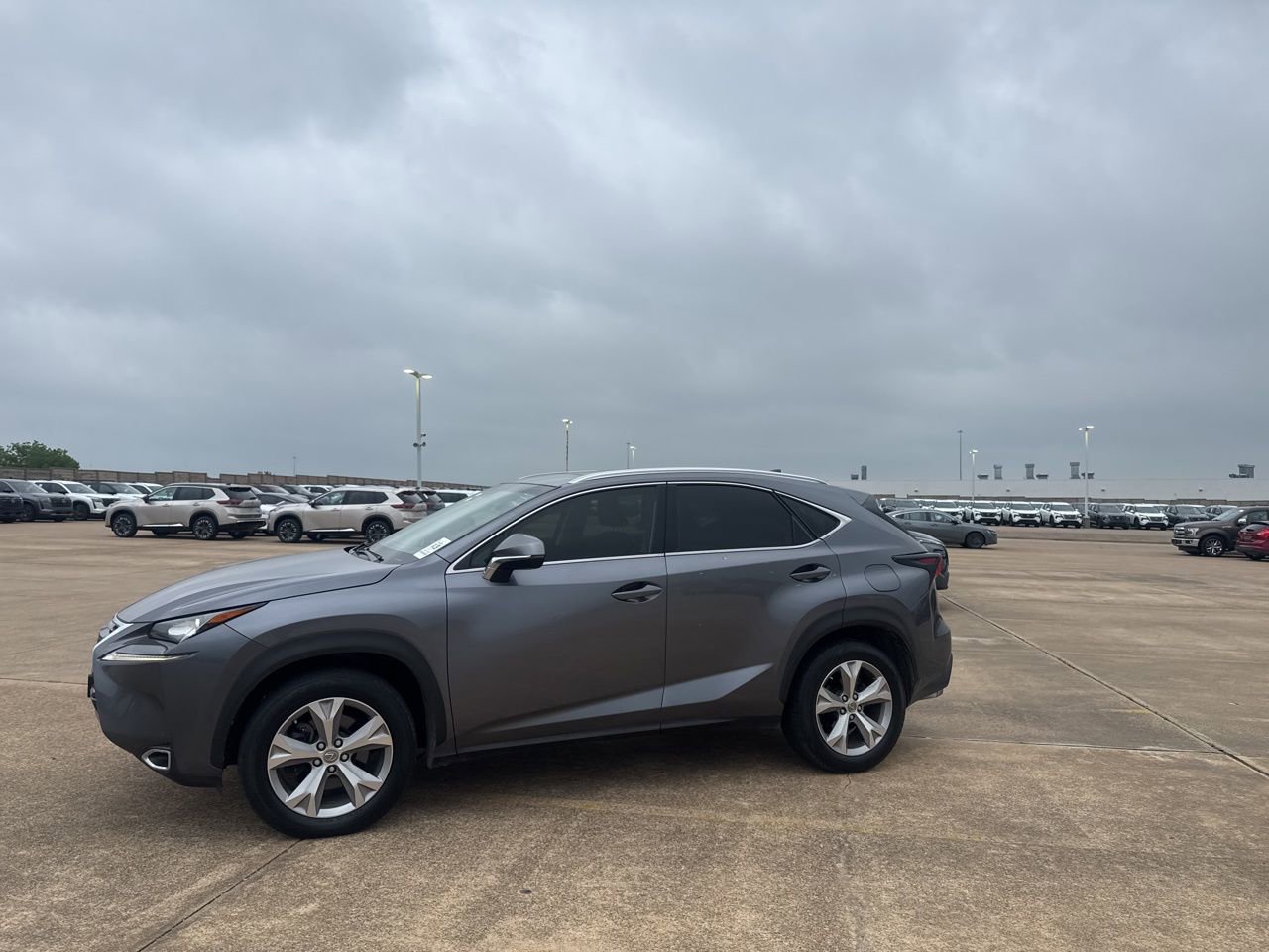 Used 2017 Lexus NX 200t FWD w/ Premium Package image 11