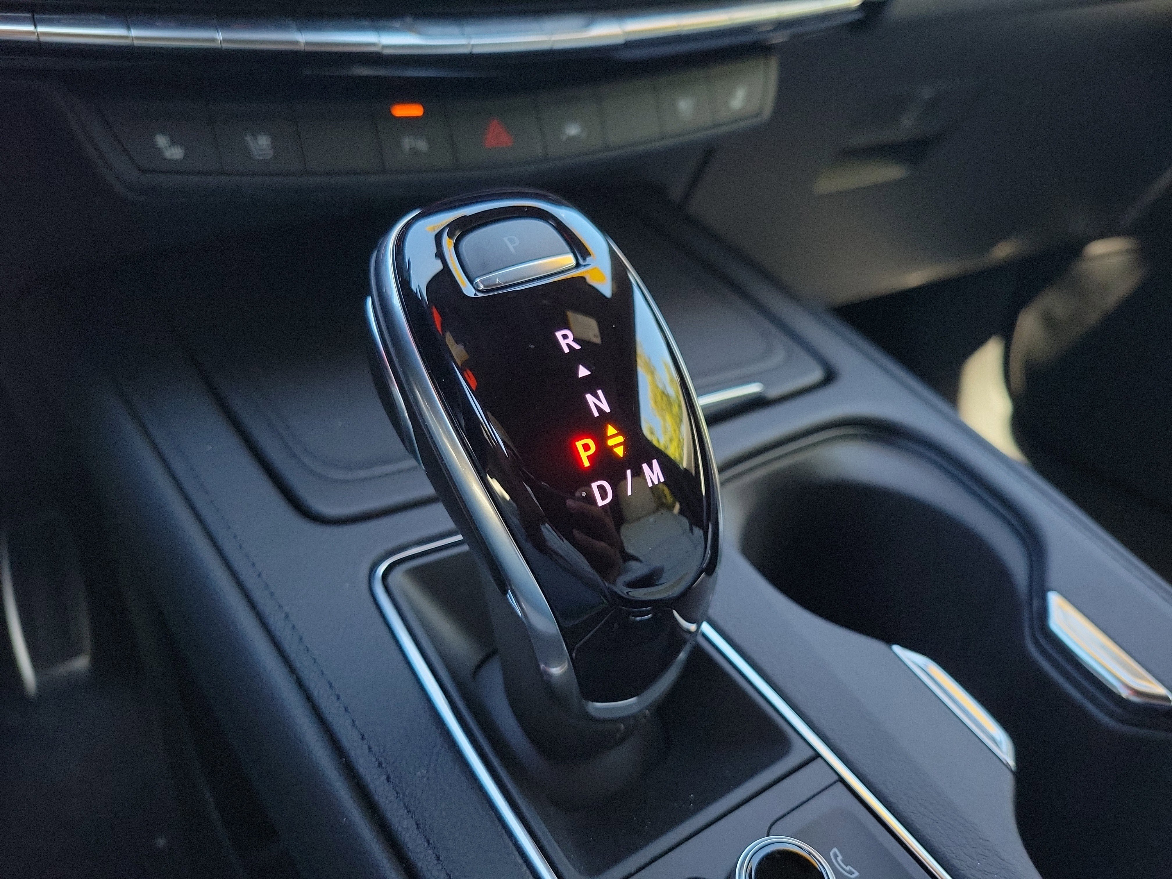 Used 2025 Cadillac XT4 Sport image 28