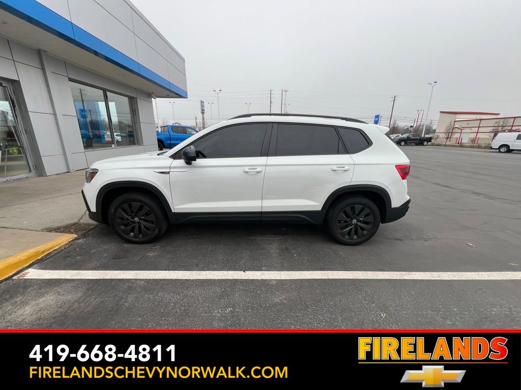 Used 2024 Volkswagen Taos S image 3