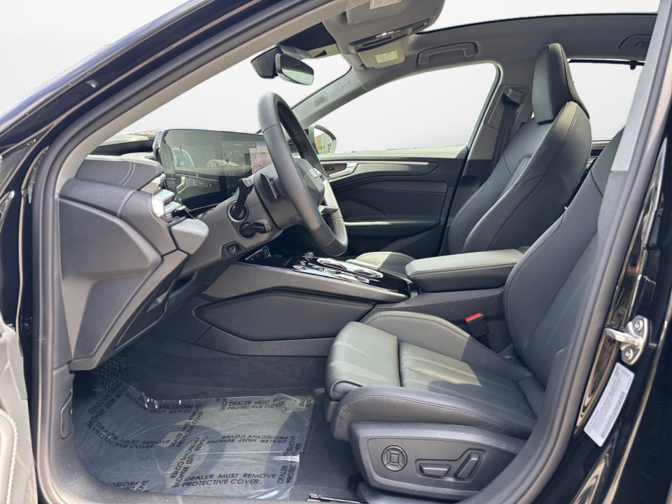 Certified 2026 Audi A6 Premium Plus w/ Premium Plus Package image 9