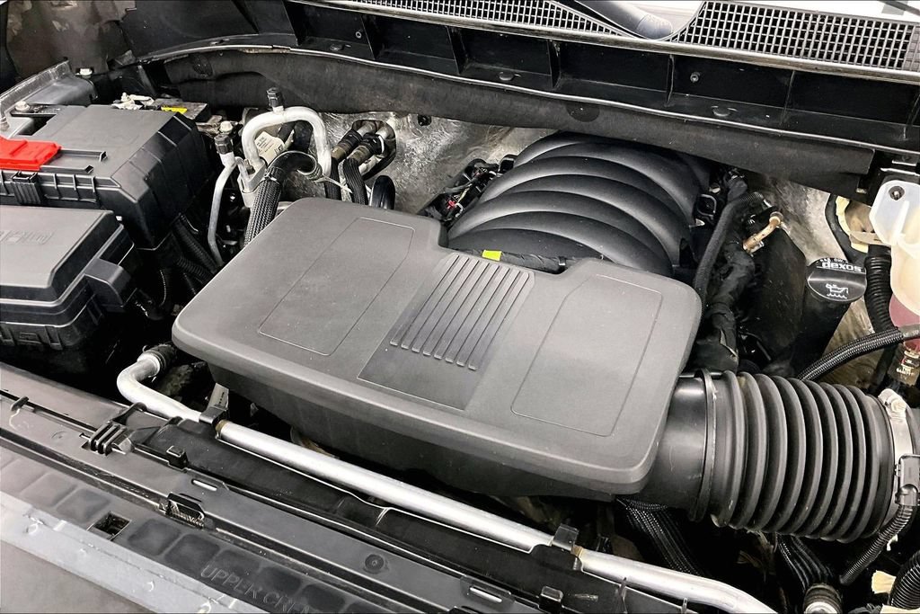 Used 2021 Chevrolet Silverado 1500 High Country w/ Technology Package AWD/4WD image 35