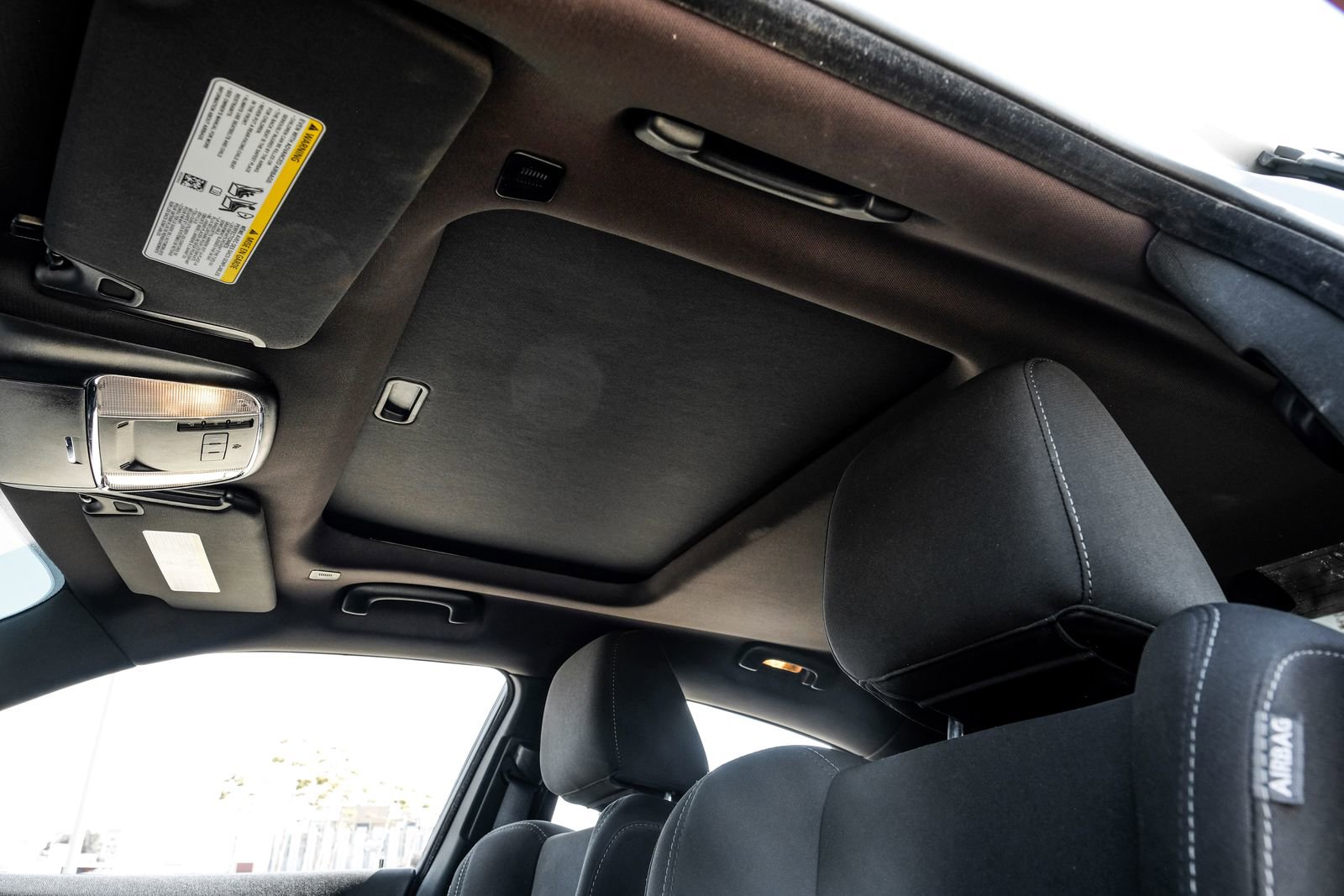 Used 2023 Dodge Charger Scat Pack w/ Harman/Kardon Audio Group RWD image 5