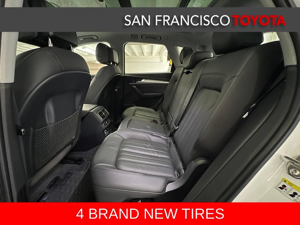 Used 2018 Audi Q5 2.0T Premium Plus w/ Premium Plus Package AWD/4WD image 16