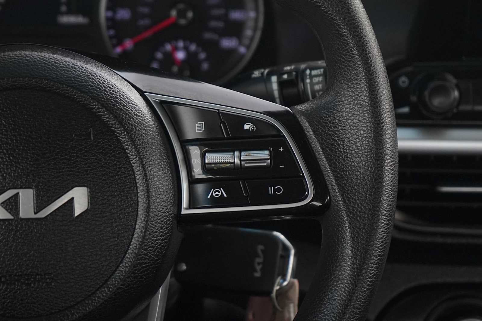 Used 2024 Kia Forte LXS FWD image 18