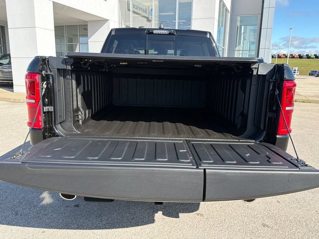 New 2026 RAM 1500 Tungsten w/ Trailer Tow Group AWD/4WD image 8