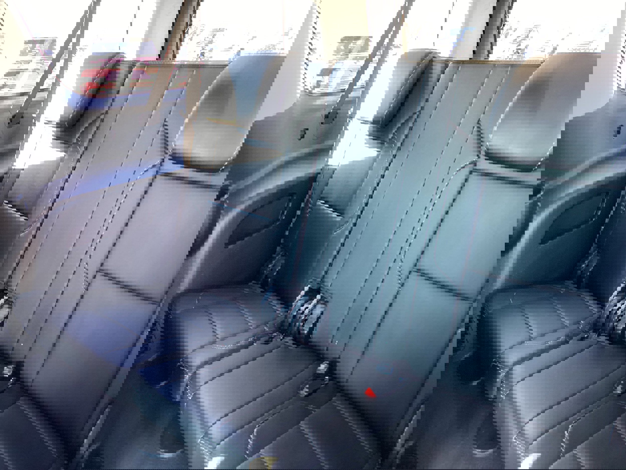 Used 2019 Chevrolet Suburban LT w/ LT Signature Package image 14