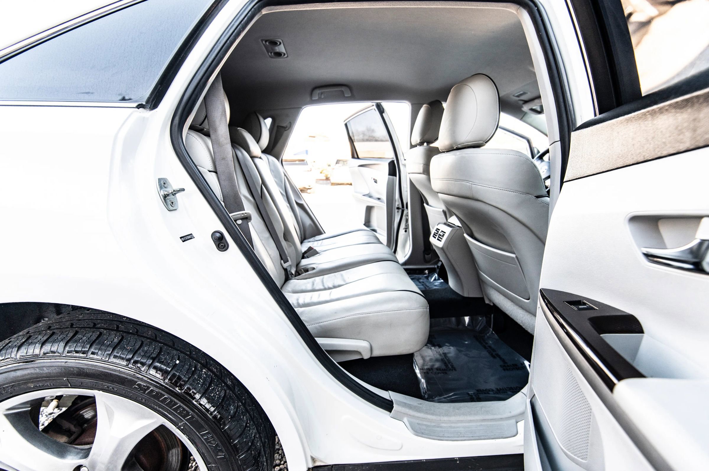 Used 2010 Toyota Venza image 33