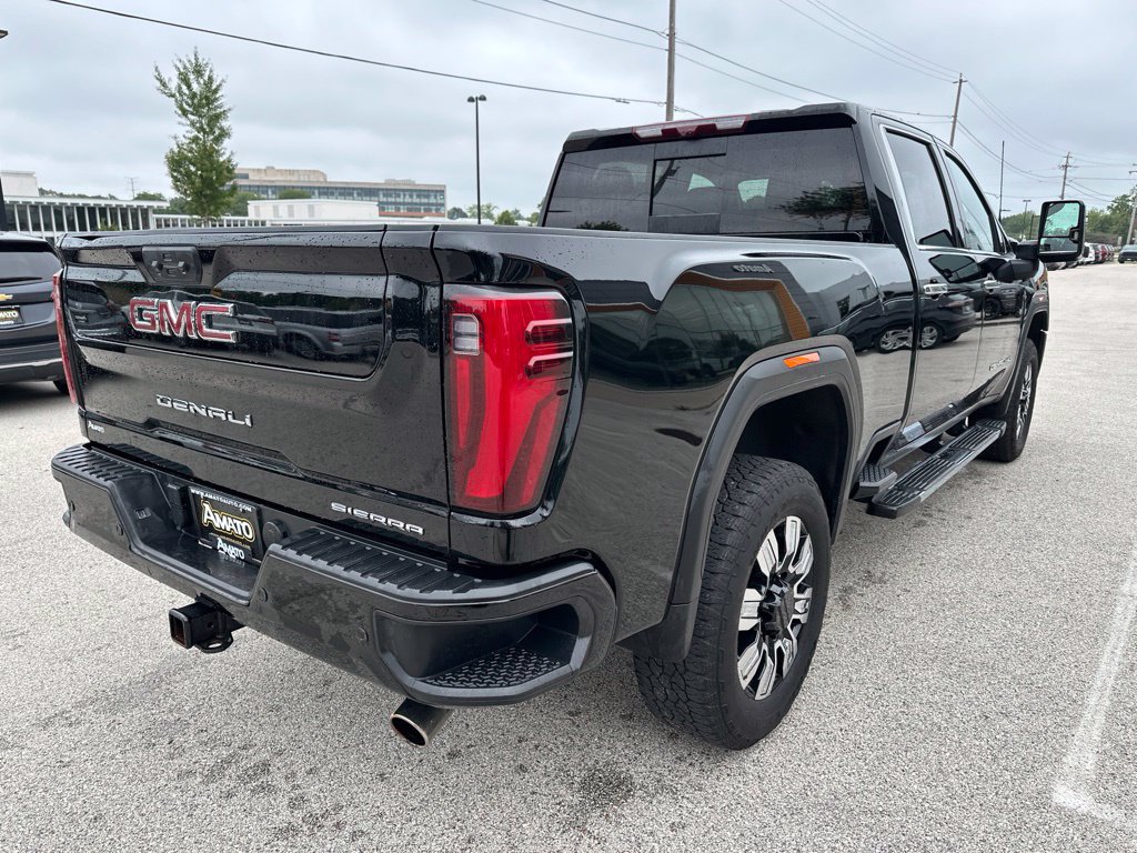 Used 2024 GMC Sierra 2500 Denali w/ Denali Reserve Package AWD/4WD image 9