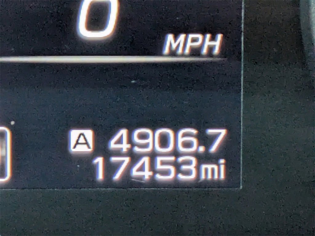 Certified 2024 Subaru Ascent Premium w/ Convenience Package image 32