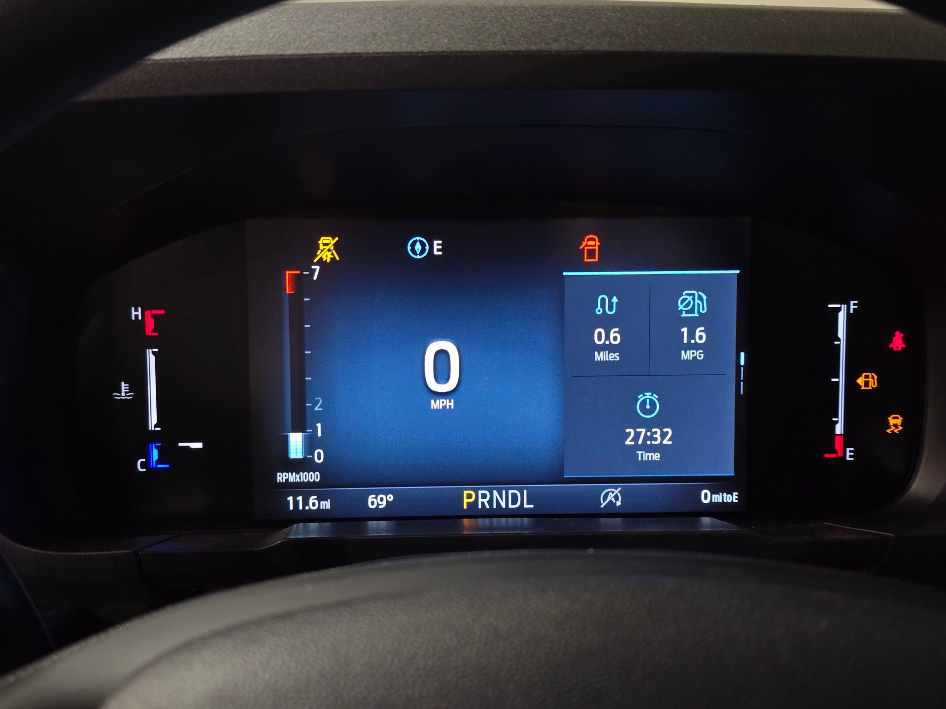 New 2026 Ford Maverick XLT image 25