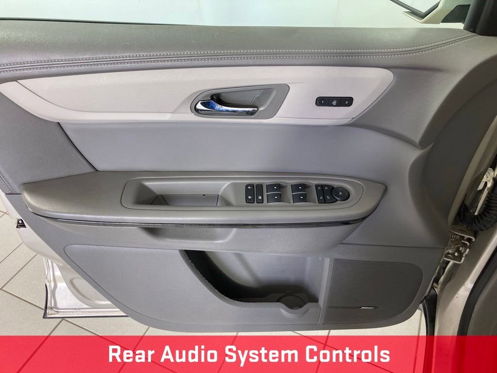 Used 2015 Chevrolet Traverse LTZ FWD image 7