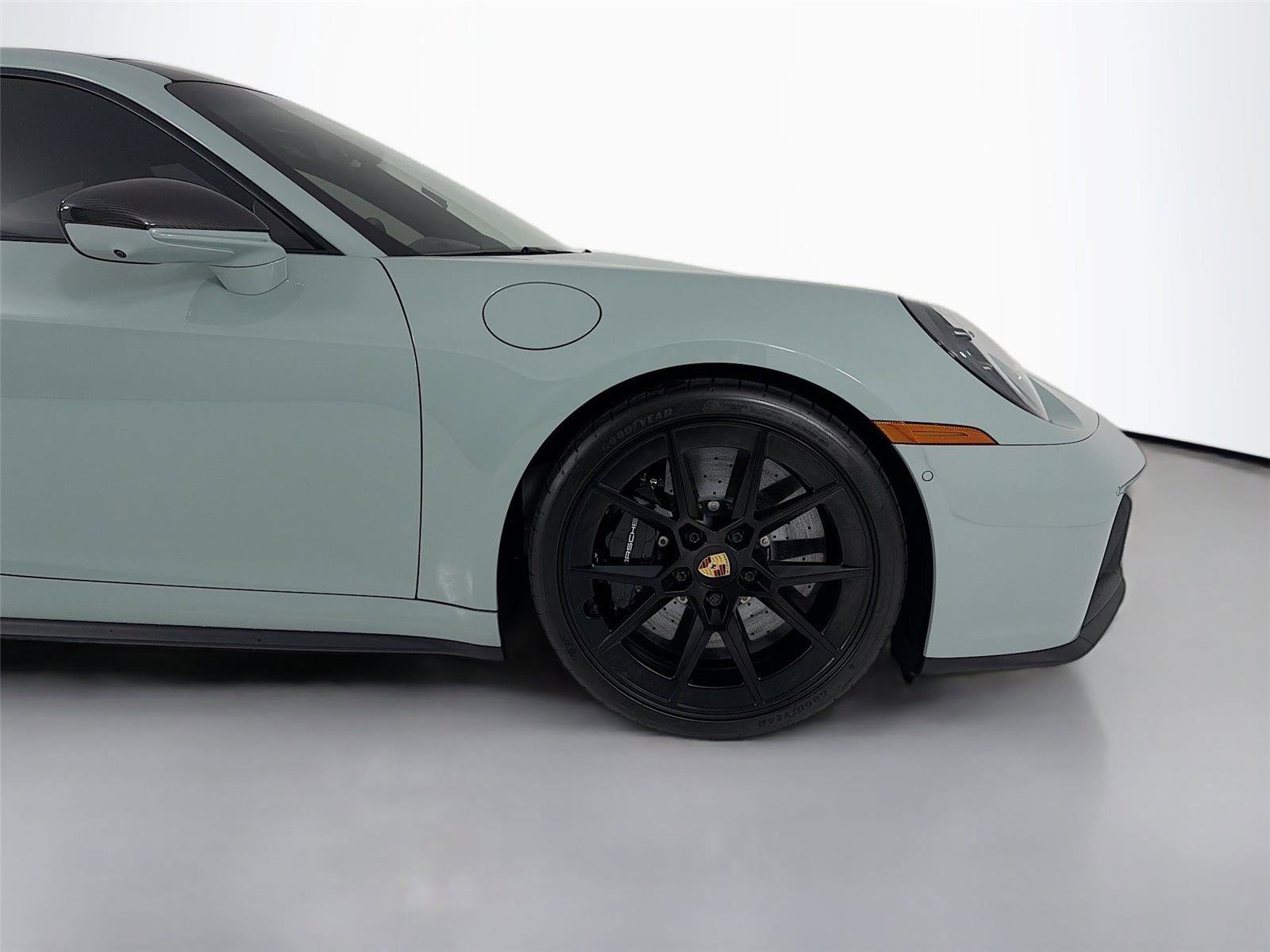 Used 2025 Porsche 911 Carrera 4 GTS AWD/4WD image 25