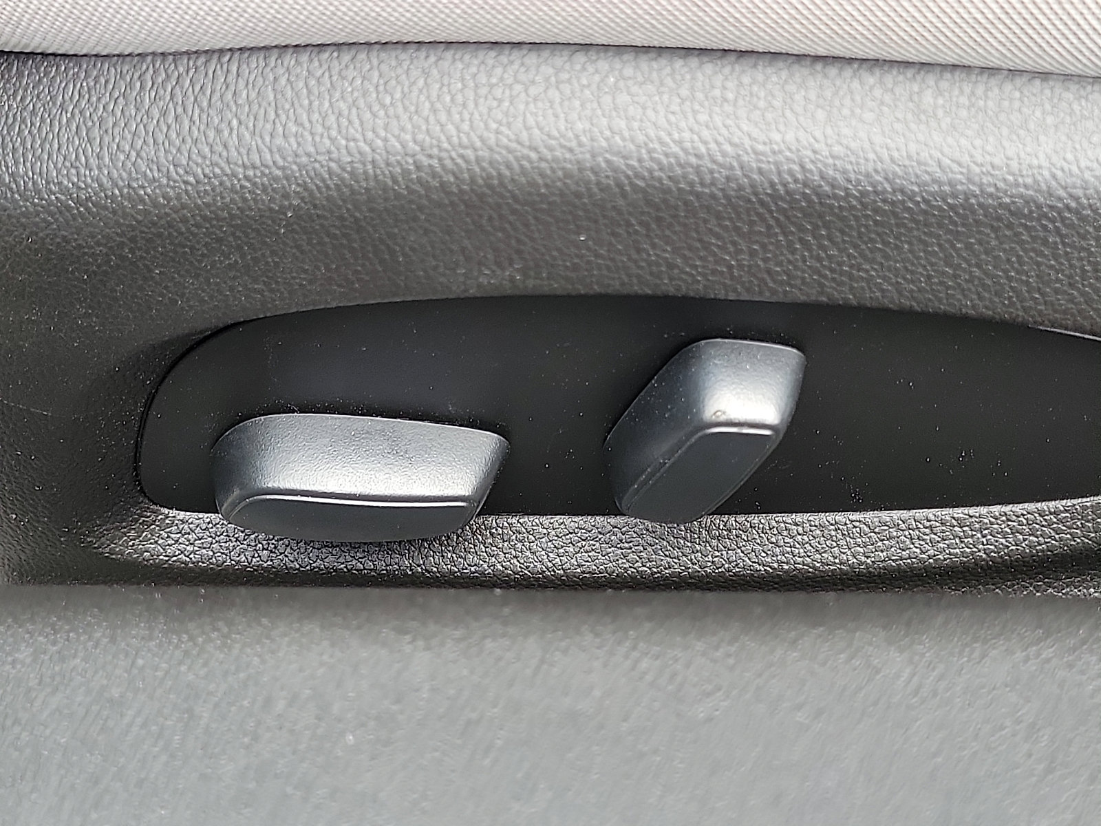 Used 2021 Chevrolet Camaro LS image 13