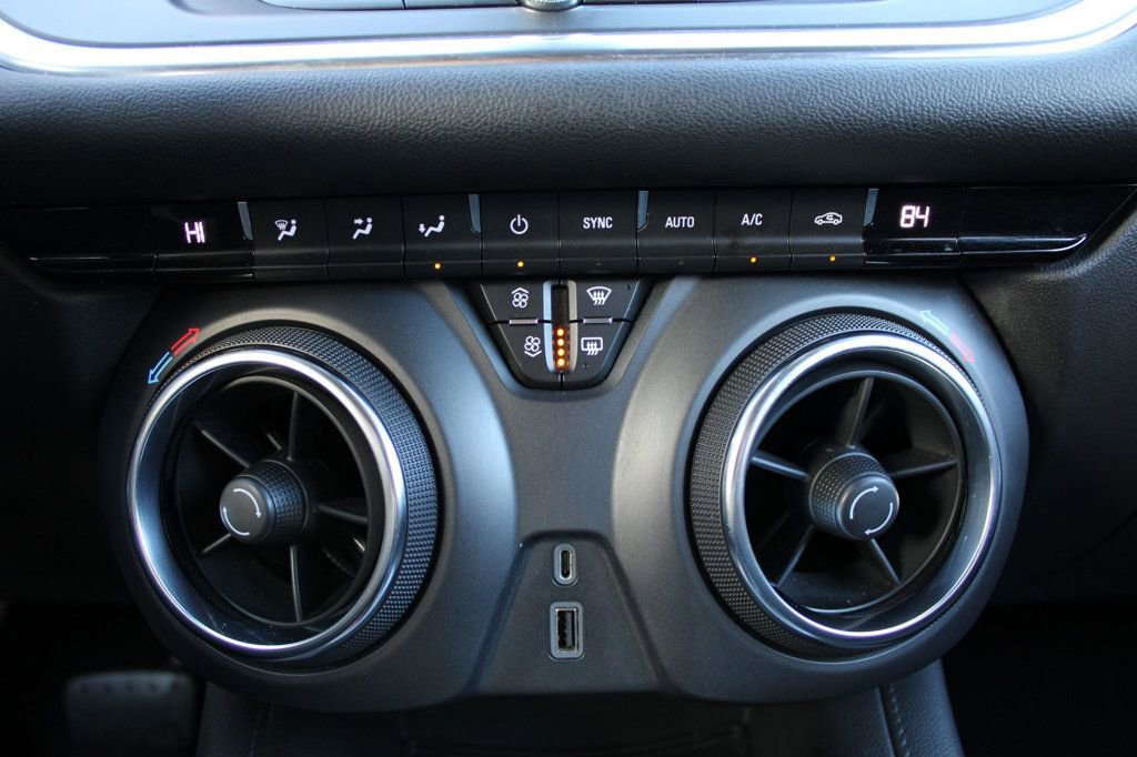 Used 2021 Chevrolet Blazer LT image 25