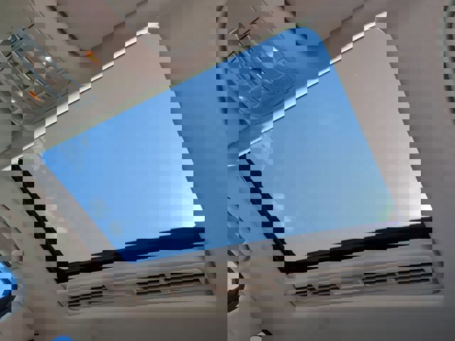 Used 2018 Mercedes-Benz GLE 350 4MATIC image 20