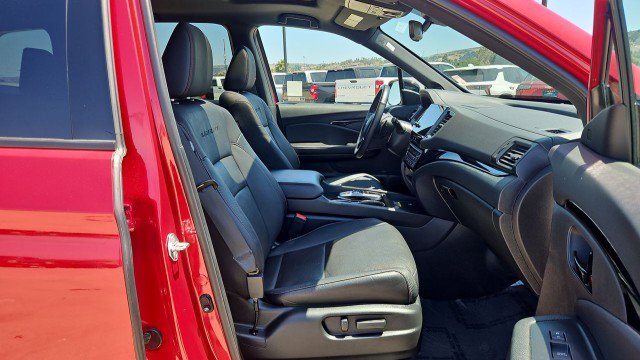 Used 2024 Honda Passport Black Edition image 28
