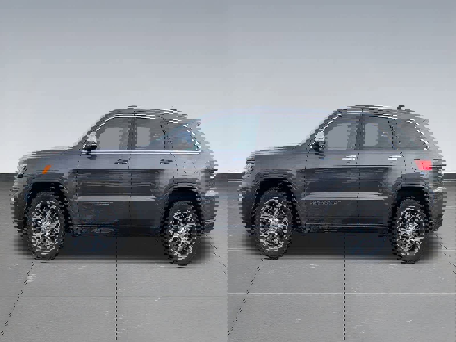 Used 2020 Jeep Grand Cherokee Limited w/ Trailer Tow Group IV image 3