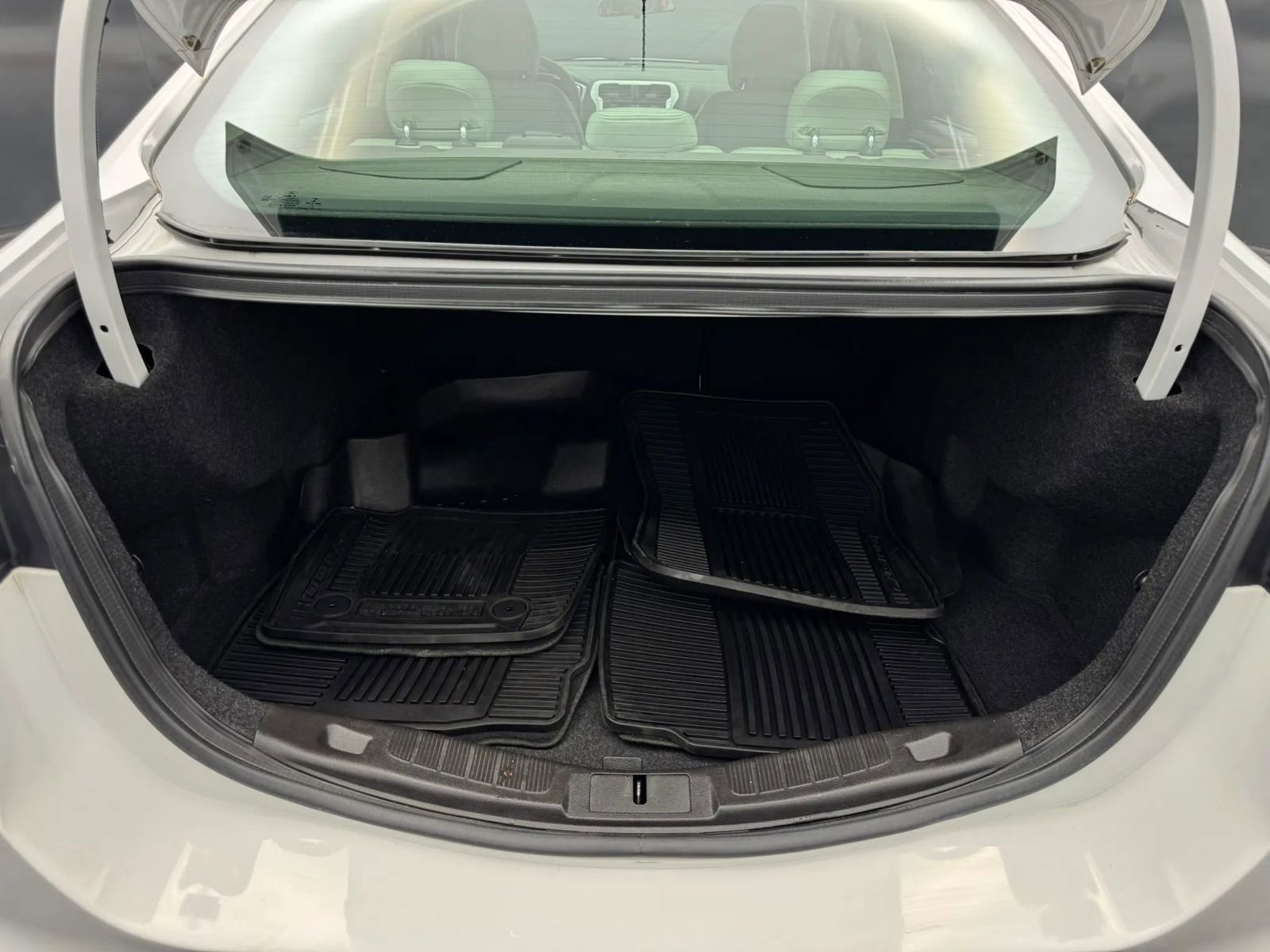 Used 2016 Ford Fusion SE image 40