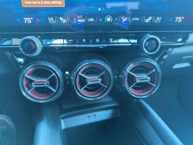 Certified 2025 Chevrolet Blazer EV RS RWD image 24