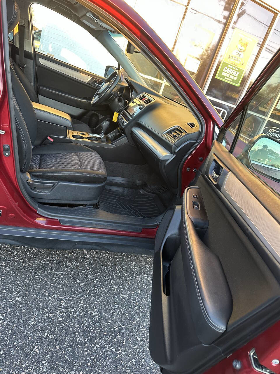 Used 2015 Subaru Outback 2.5i Premium image 8