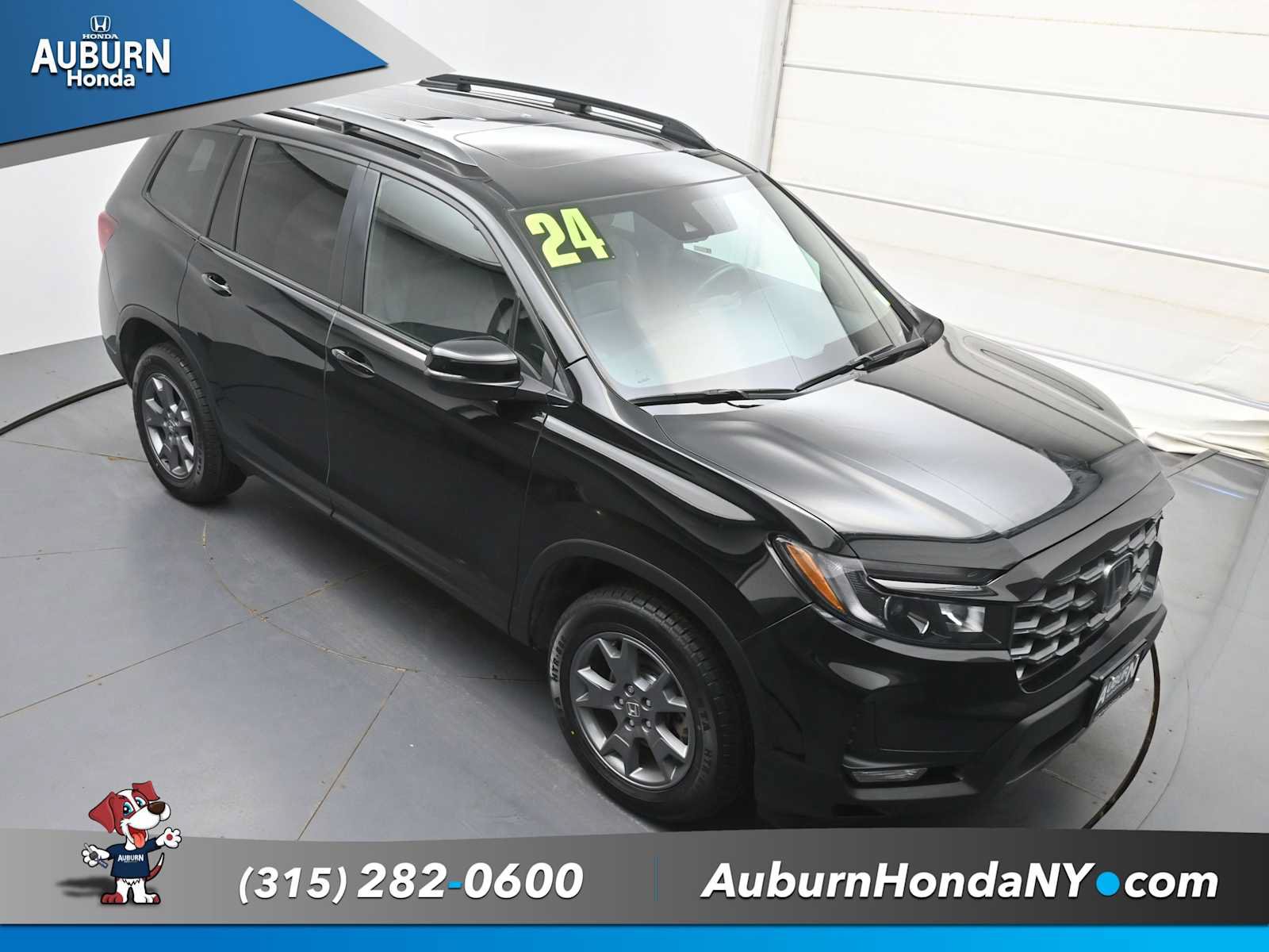 Used 2024 Honda Passport TrailSport image 28