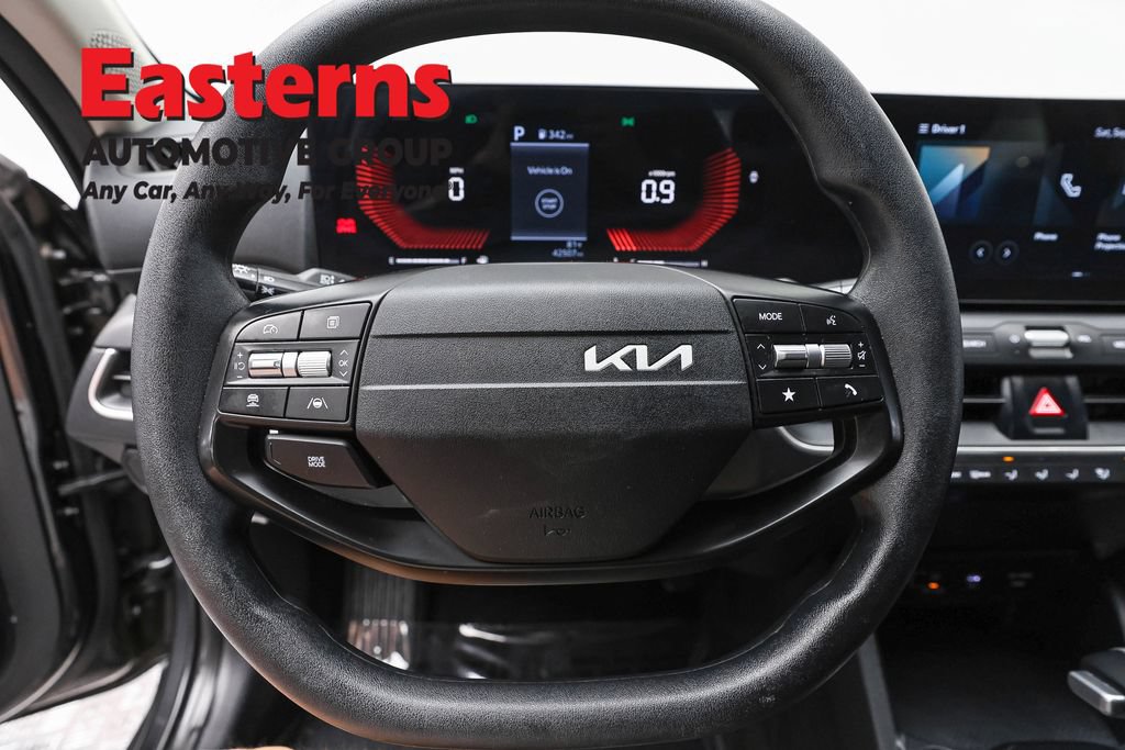 Used 2025 Kia K4 FWD image 10
