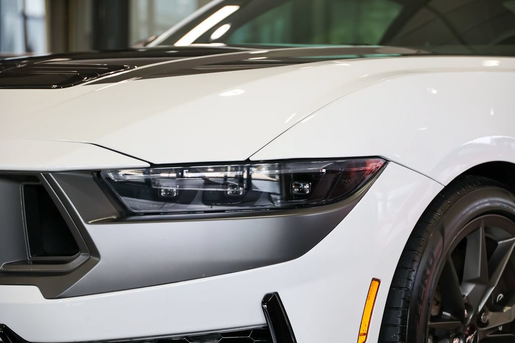 Certified 2025 Ford Mustang Dark Horse RWD image 16