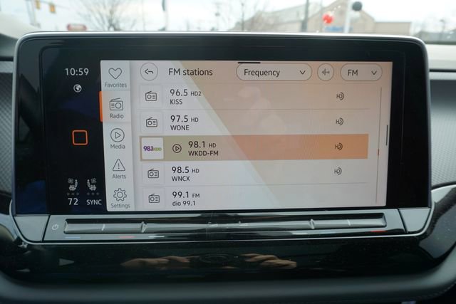 Used 2025 Volkswagen Atlas Peak Edition SE image 20