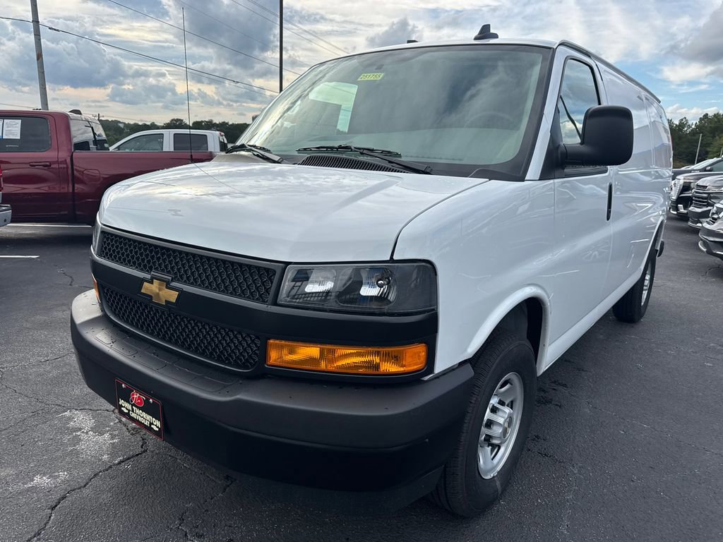 New 2025 Chevrolet Express 3500 w/ Driver Convenience Package RWD image 2
