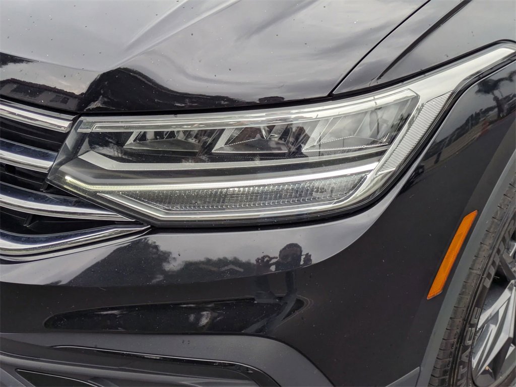 Used 2024 Volkswagen Tiguan SE image 11