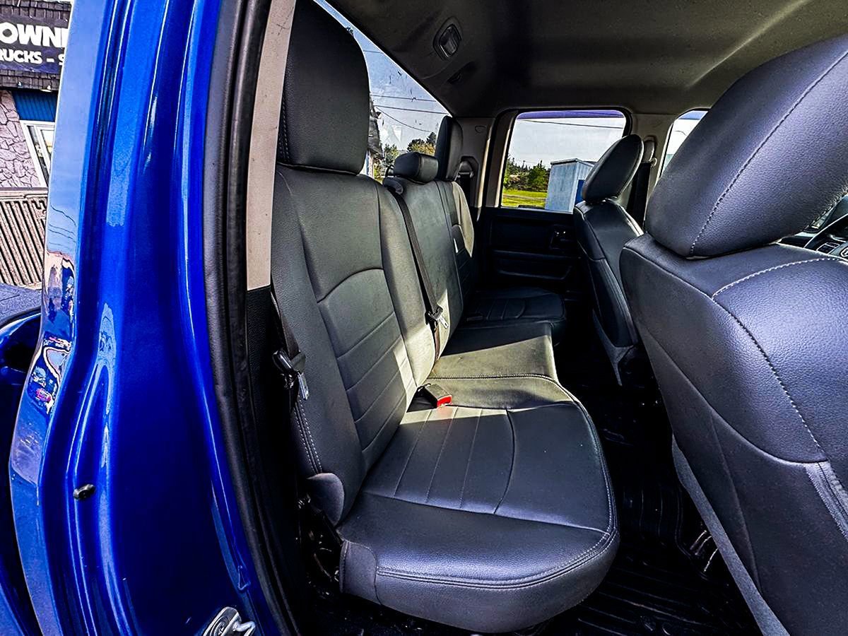 Used 2017 RAM 1500 Express w/ Express Value Package AWD/4WD image 28