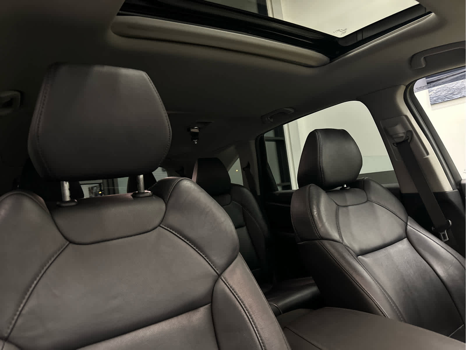 Used 2016 Acura MDX SH-AWD image 11